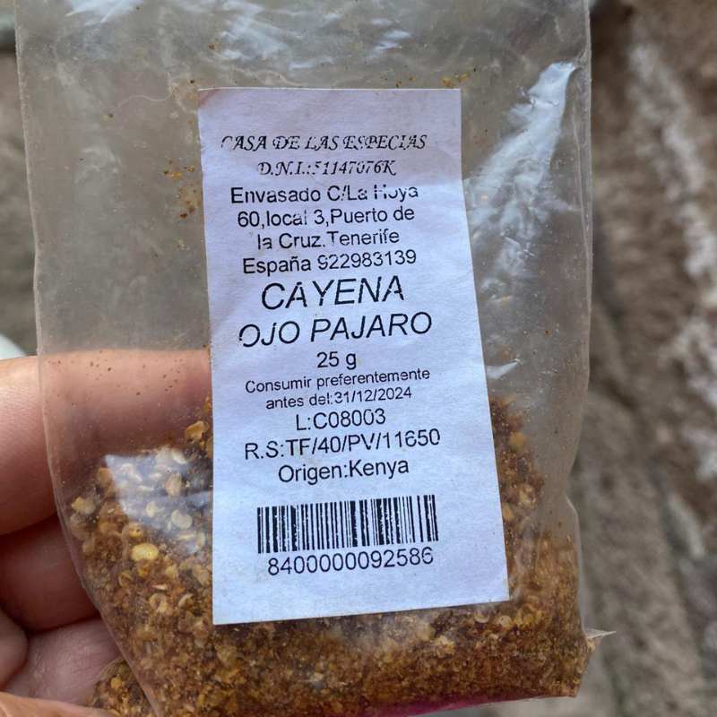 Cayenne pepper benefits - seeds.