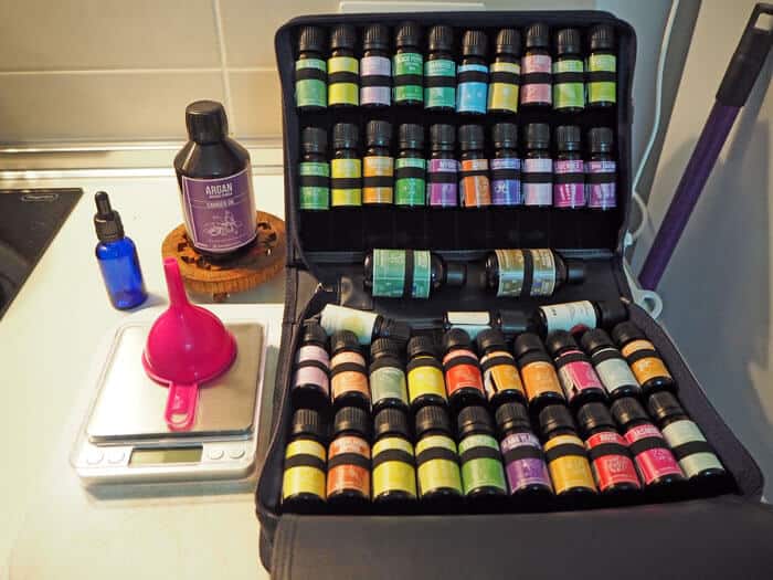 Essential oils kit
