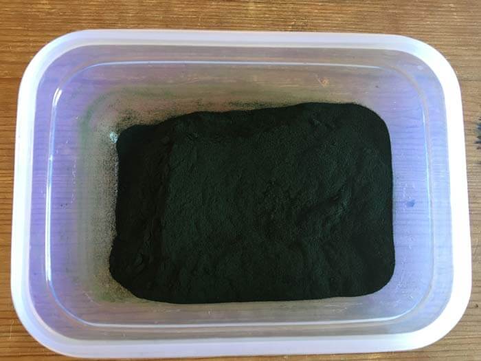 Spirulina Powder Taste: Moss-y, Seaweed-y, Grass-y, Thick-ish, Love It!